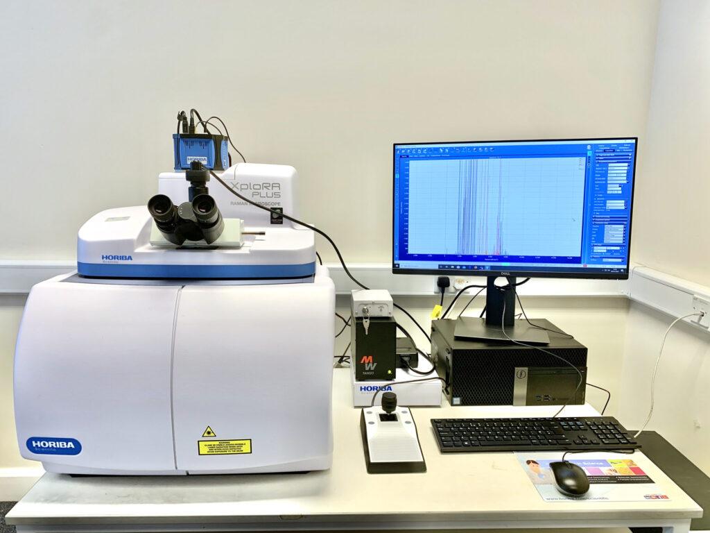 Raman spectroscopy instrument used for molecular fingerprinting, phase identification, and chemical composition analysis of materials and biological samples