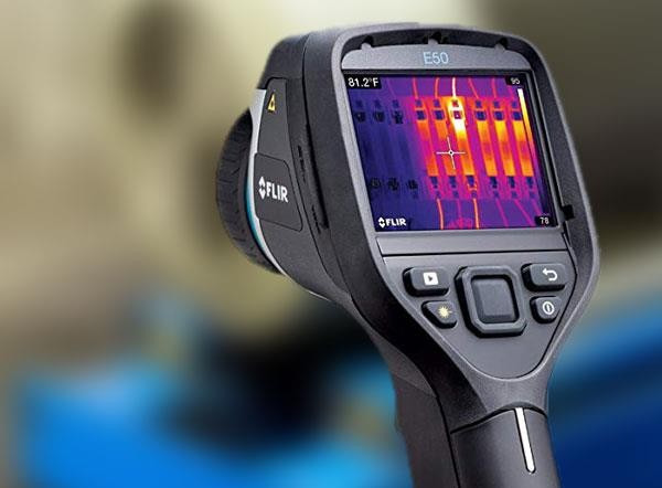 Infrared thermography camera used for non-contact thermal imaging
