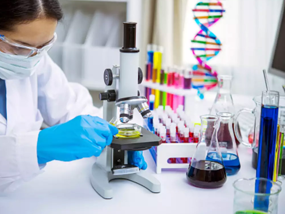Healthcare & Life Sciences